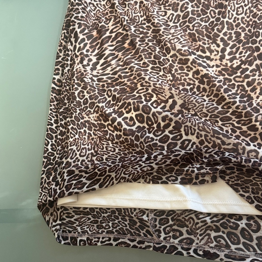 The Limited Leopard Print Ruched Dress Size M NWT Animal Print - Picture 11 of 11